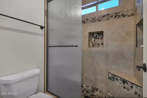 Bath - 3971 E Scout Pass, Phoenix, AZ 85050 photo 4 of 5