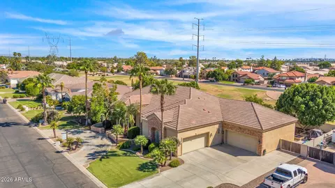 View/Area - 3453 E Decatur St, Mesa, AZ 85213 photo 4 of 7