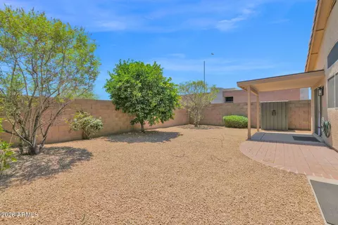 Exterior - 4003 E Anderson Dr, Phoenix, AZ 85032 photo 5 of 5