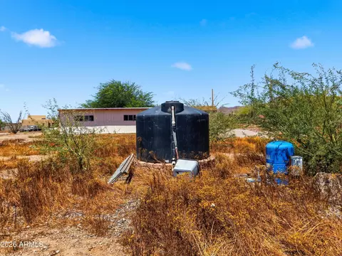 Exterior - 1299 E Canyon St, Apache Junction, AZ 85119 photo 4 of 6