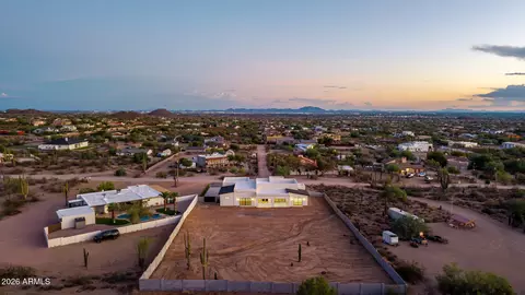 View/Area - 8304 E Quill St, Mesa, AZ 85207 photo 3 of 10
