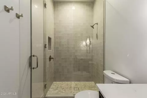 Bath - 8304 E Quill St, Mesa, AZ 85207 photo 7 of 11