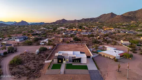 View/Area - 8304 E Quill St, Mesa, AZ 85207 photo 6 of 10