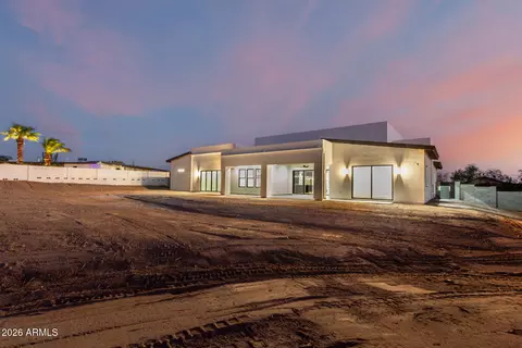 Exterior - 8304 E Quill St, Mesa, AZ 85207 photo 8 of 15