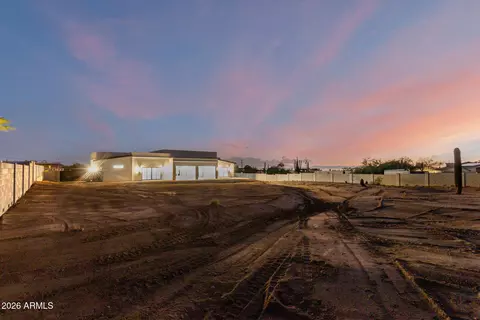 Exterior - 8304 E Quill St, Mesa, AZ 85207 photo 9 of 15