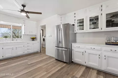 Kitchen - 34834 N 3rd Ave, Phoenix, AZ 85086 photo 1 of 5