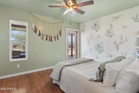 Bedroom - 34834 N 3rd Ave, Phoenix, AZ 85086 photo 4 of 7