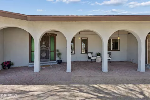 Exterior - 34834 N 3rd Ave, Phoenix, AZ 85086 photo 5 of 12