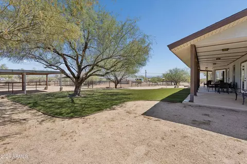 Exterior - 34834 N 3rd Ave, Phoenix, AZ 85086 photo 8 of 12