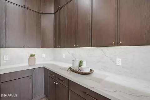 Kitchen - 6829 N 14th St, Phoenix, AZ 85014 photo 6 of 16