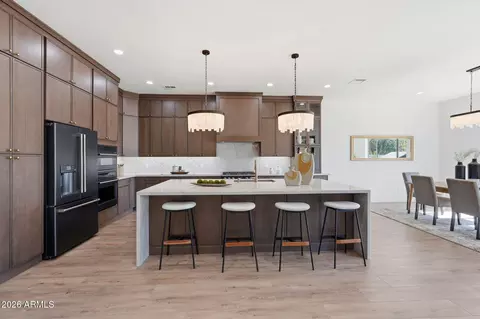 Kitchen - 6829 N 14th St, Phoenix, AZ 85014 photo 3 of 16