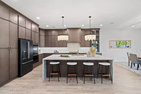 Kitchen - 6829 N 14th St, Phoenix, AZ 85014 photo 1 of 16