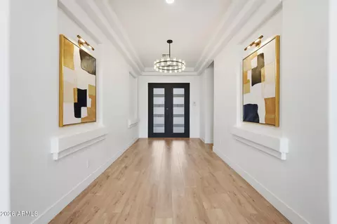 Entry Way - 6829 N 14th St, Phoenix, AZ 85014 photo 2 of 3