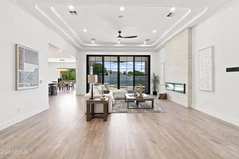 Living - 6829 N 14th St, Phoenix, AZ 85014 photo 7 of 11