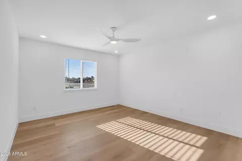 Bedroom - 2216 N 68th Dr, Phoenix, AZ 85035 photo 6 of 8