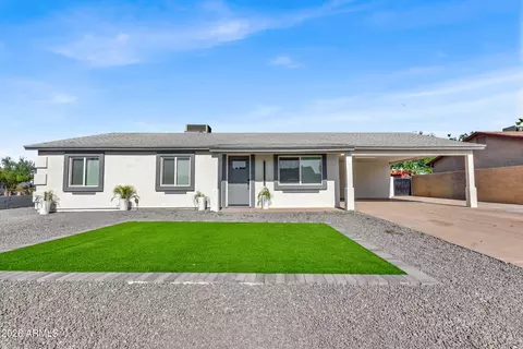 2216 N 68th Dr, Phoenix, AZ 85035