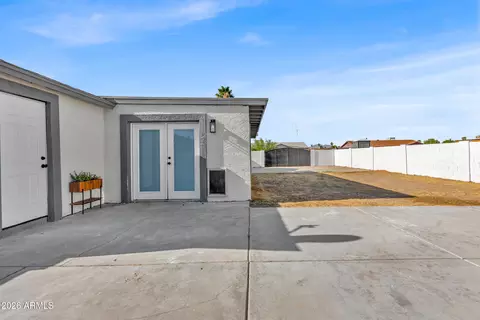 Exterior - 2216 N 68th Dr, Phoenix, AZ 85035 photo 3 of 4