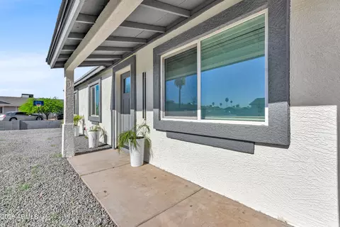 Exterior - 2216 N 68th Dr, Phoenix, AZ 85035 photo 4 of 4