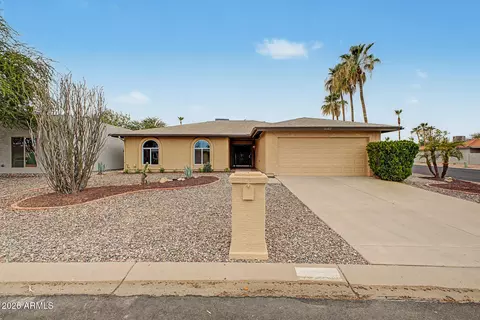 26402 S Sedona Dr, Sun Lakes, AZ 85248