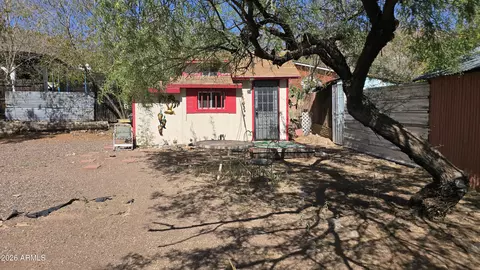 27 N Molino St, Superior, AZ 85173