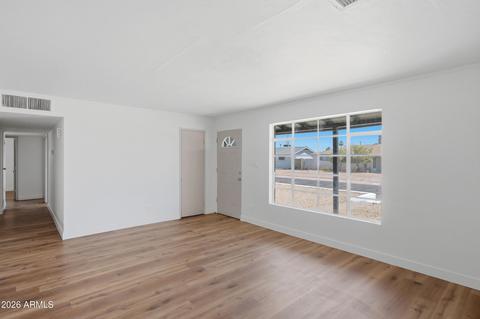 2114 W Rancho Dr, Phoenix, AZ 85015 photo 3