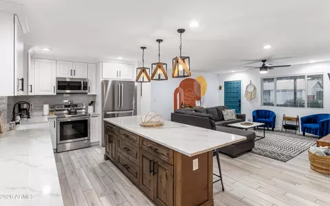 7302 E Portland St, Scottsdale, AZ 85257