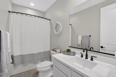 Bath - 9347 E Saturn Ave, Mesa, AZ 85212 photo 1 of 3