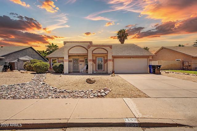 1259 N Rosemont St, Mesa, AZ 85205