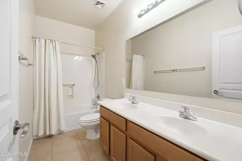 Bath - 3257 E Tonto Ct, Gilbert, AZ 85298 photo 4 of 4