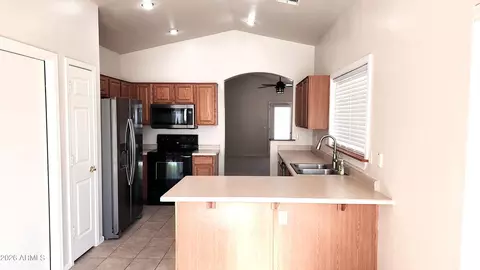 Kitchen - 3566 S Seton Ave, Gilbert, AZ 85297 photo 5 of 5