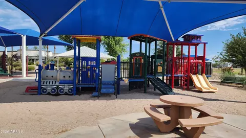 View/Area - 3566 S Seton Ave, Gilbert, AZ 85297 photo 1 of 3