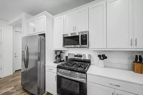 Kitchen - 1505 W J Waltz Way, Apache Junction, AZ 85120 photo 2 of 3