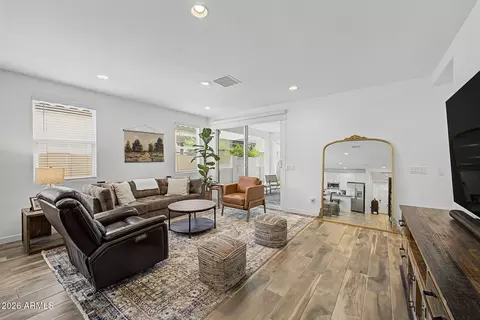 Living - 1505 W J Waltz Way, Apache Junction, AZ 85120 photo 1 of 2