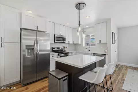 Kitchen - 1908 E Pinchot Ave, Phoenix, AZ 85016 photo 1 of 4