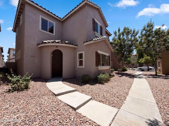 1826 W Pollack St, Phoenix, AZ 85041
