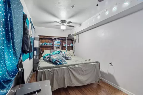 Bedroom - 3829 W Thunderbird Rd, Phoenix, AZ 85053 photo 5 of 5