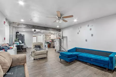 Living - 3829 W Thunderbird Rd, Phoenix, AZ 85053 photo 1 of 1