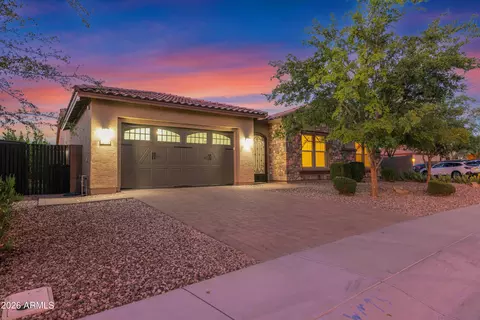 Exterior - 2282 E Tomahawk Dr, Gilbert, AZ 85298 photo 10 of 12