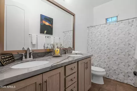Bath - 2282 E Tomahawk Dr, Gilbert, AZ 85298 photo 4 of 5