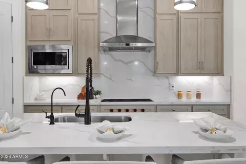 Kitchen - 2282 E Tomahawk Dr, Gilbert, AZ 85298 photo 3 of 4