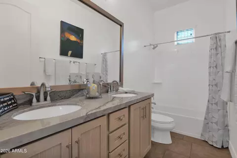 Bath - 2282 E Tomahawk Dr, Gilbert, AZ 85298 photo 5 of 5
