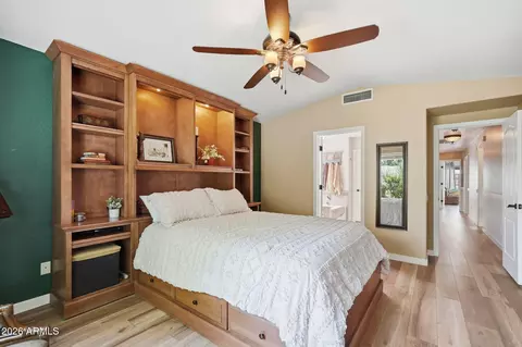 Bedroom - 3244 E Rosemonte Dr, Phoenix, AZ 85050 photo 2 of 7