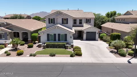 2567 E Penedes Dr, Gilbert, AZ 85298