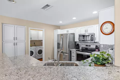 Kitchen - 5830 E Mckellips Rd #94, Mesa, AZ 85215 photo 4 of 5
