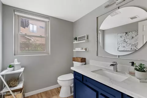 Bath - 4245 E Meadow Dr, Phoenix, AZ 85032 photo 9 of 9