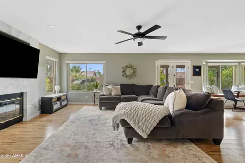 Living - 4245 E Meadow Dr, Phoenix, AZ 85032 photo 4 of 6
