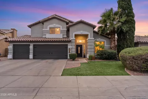Exterior - 4245 E Meadow Dr, Phoenix, AZ 85032 photo 3 of 8