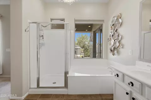 Bath - 4212 E Marshall Ave, Gilbert, AZ 85297 photo 2 of 3