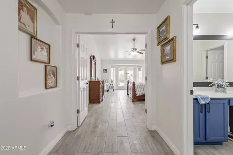 Entry Way - 8544 E Ocaso Ave, Mesa, AZ 85212 photo 4 of 7