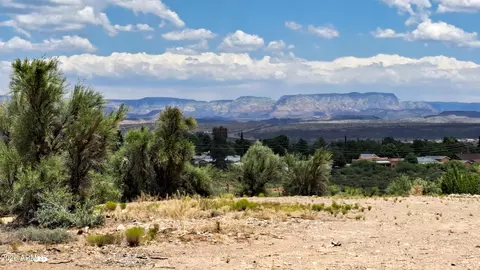 2150 S Lost Spur Ln #4, Cottonwood, AZ 86326